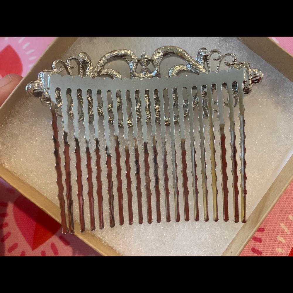 Sterling Silver and Crystal Hair Comb for Wedding - Picture 2 of 2